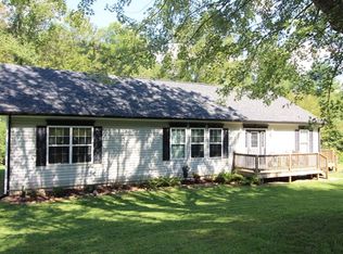 1877 Windmill Rd, Galax, VA 24333