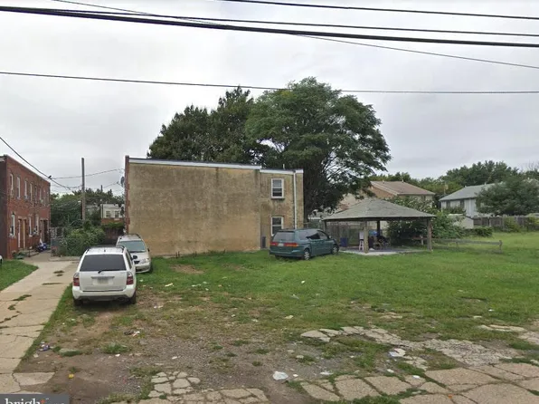 2140 N Marshall St, Philadelphia, PA 19122