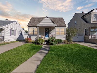 4489 Cornell St, Dearborn Heights, MI, 48125