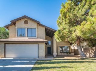 2562 Apache Plume Ct, Palmdale, CA 93550