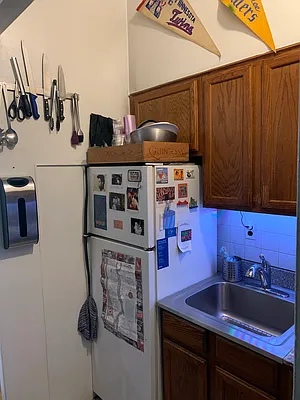 Rented by LDMI Realty Group LLC | media 17