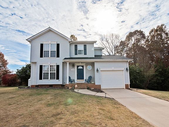 3rd image of 133 Valley Glen Dr