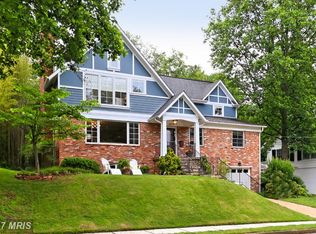 4277 38th St N, Arlington, VA 22207
