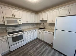 7840 Camino Real #306, Miami, FL 33143