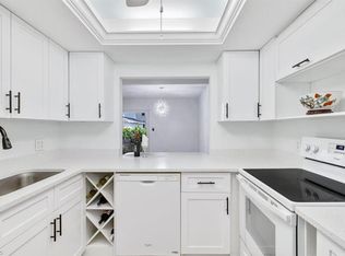233 Palm DR #233-1, NAPLES, FL 34112