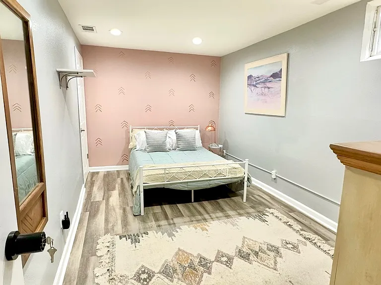 7130 Beach St #2 — Photo 2