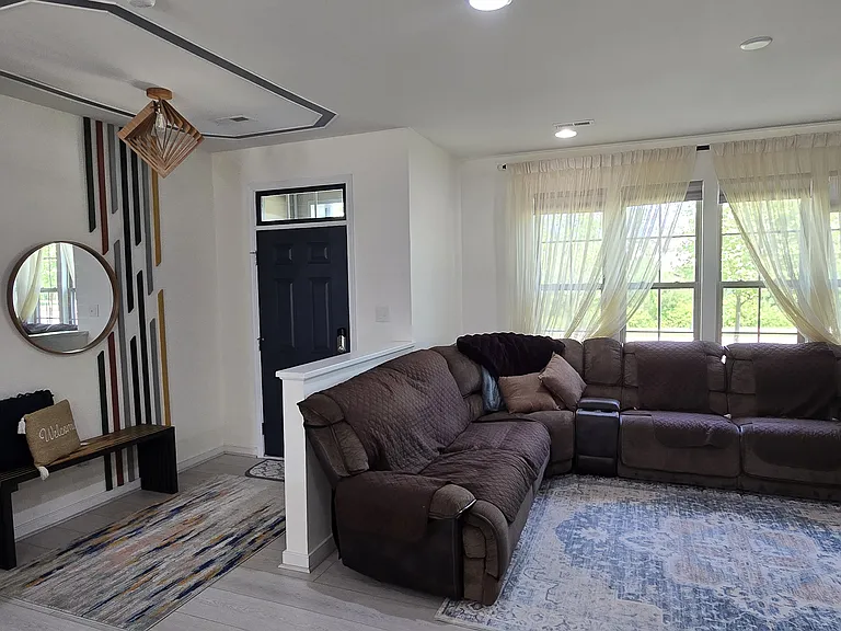 4006 Rivermere Ln — Photo 5