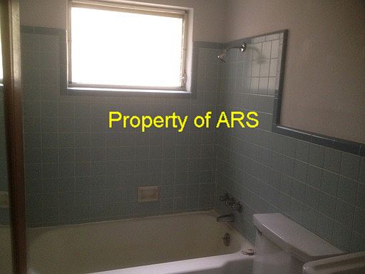 1st image of 815 NW 35th Ave #931