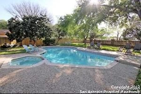 1st image of 10323 Grenadier Way