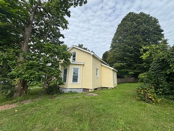 2nd image of 42 Bridge St