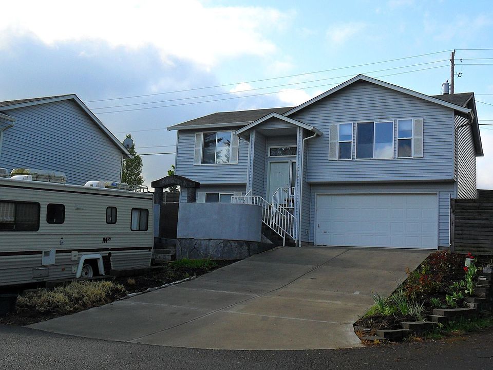 1st image of 6311 NE 77th Pl