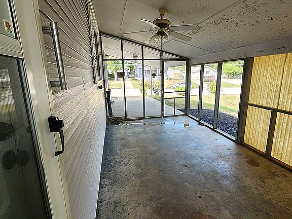 3rd image of 510 Hambro Ave