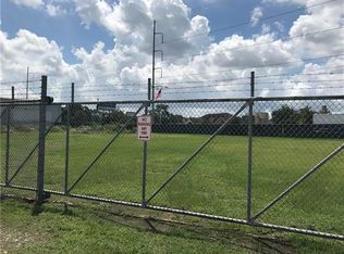 4929 Airline Dr, Metairie, LA 70001