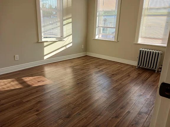 4th image of 2038 E 27th St #2F