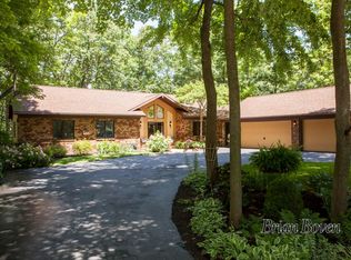 2131 Northridge Dr NE, Grand Rapids, MI 49525