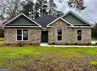 210 Hedge Row, Dublin, GA 31021