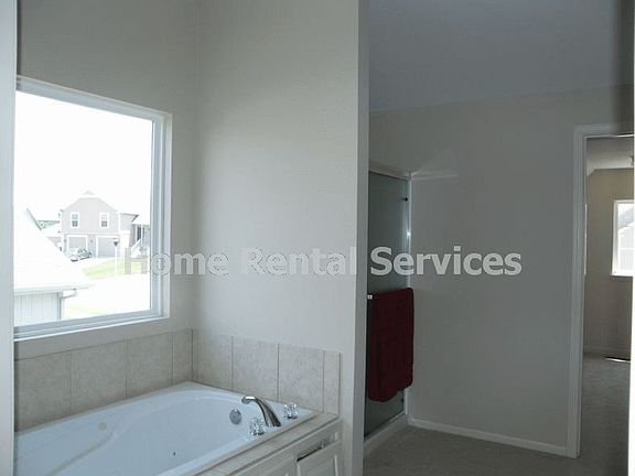 Master Bathroom View 2