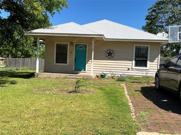 605 NE 9th St, Mineral Wells, TX 76067