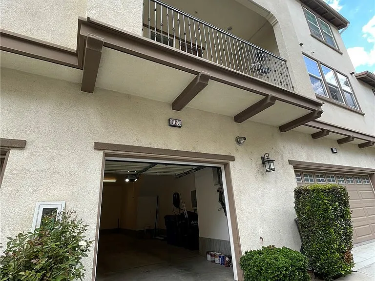 810 E Promenade #C — Photo 29