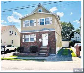 210 Hayward Pl, Wallington, NJ, 07057