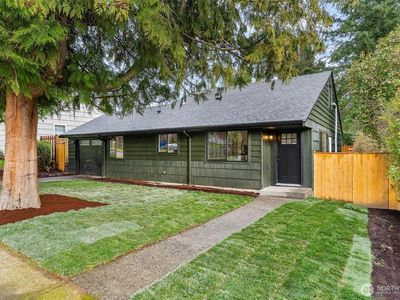 8418 31st Avenue SW, Seattle, WA, 98126