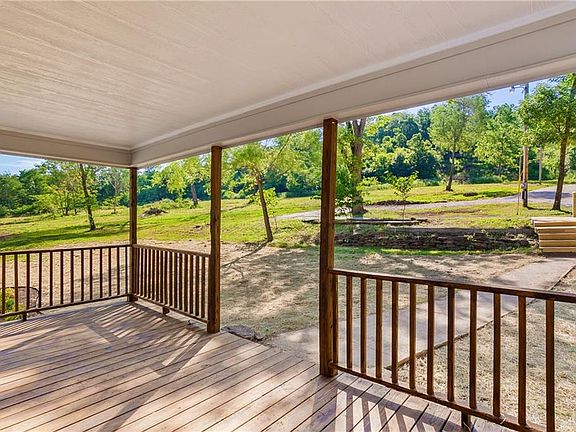4th image of 10001 Smokey Ln #2070