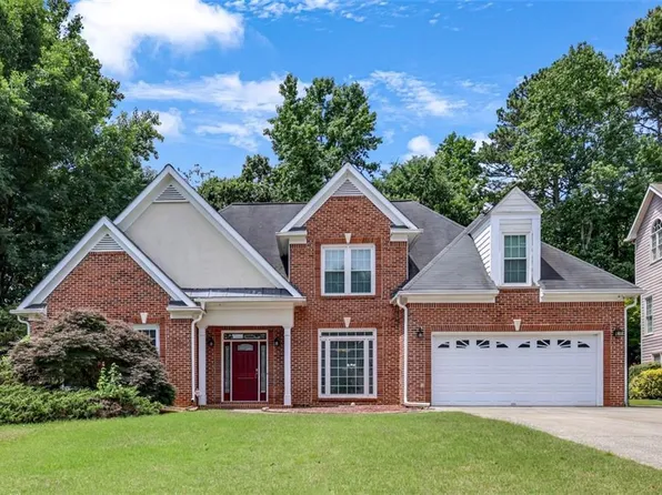 275 Rose Ivy Ct, Lawrenceville, GA 30043