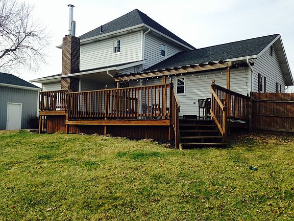 Deck Off Back of House