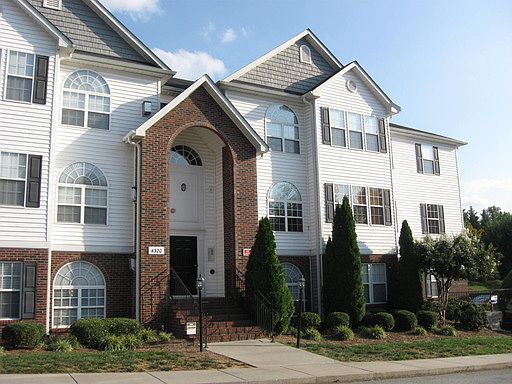 1st image of 4320-3C Cedarcroft Ct