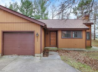 4605 Stow Rd, Stow, OH 44224