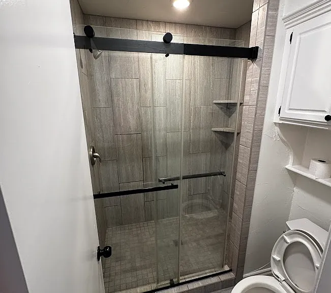 E Parkland Dr — Photo 17