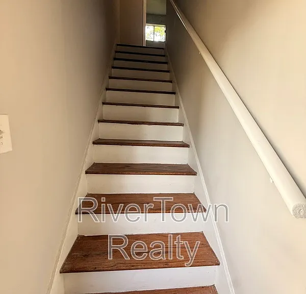 1778 Brown Ave — Photo 8
