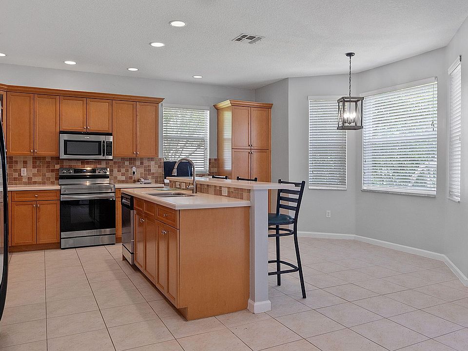 1st image of 11777 SW Bennington Circle