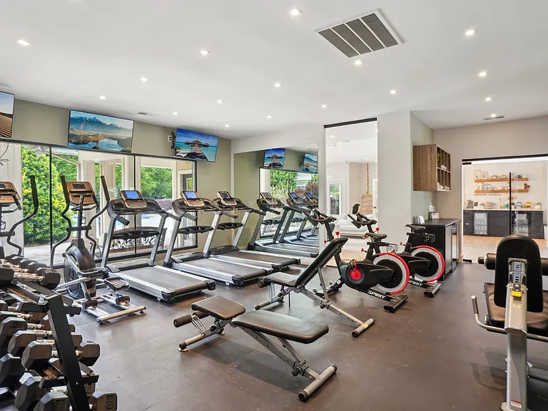 Camara Estates — Photo 31