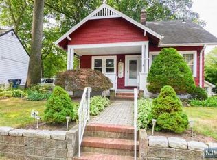 515 W Lookout Ave, Hackensack, NJ 07601