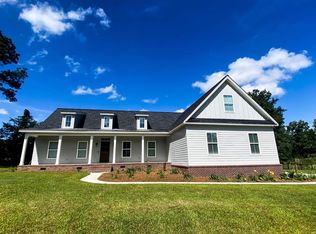 102 Will Rd, Moultrie, GA 31768