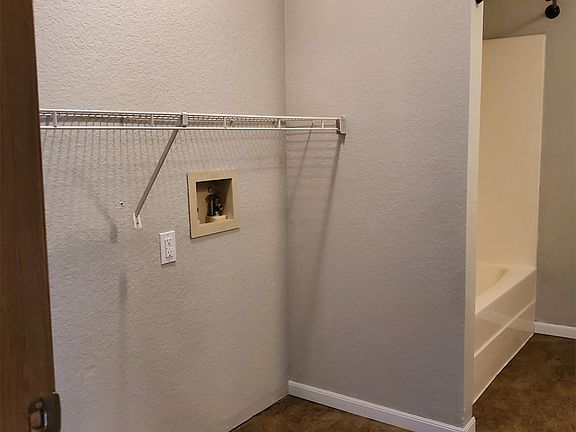 Laundry hookups available