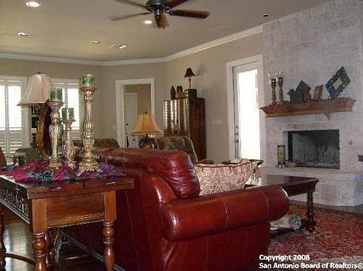 4th image of 25304 Wentworth Way