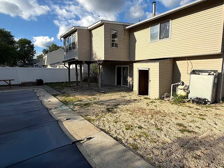 184 Village Dr — Photo 25