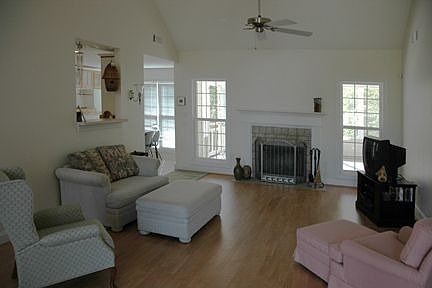 Great Room with Fireplace