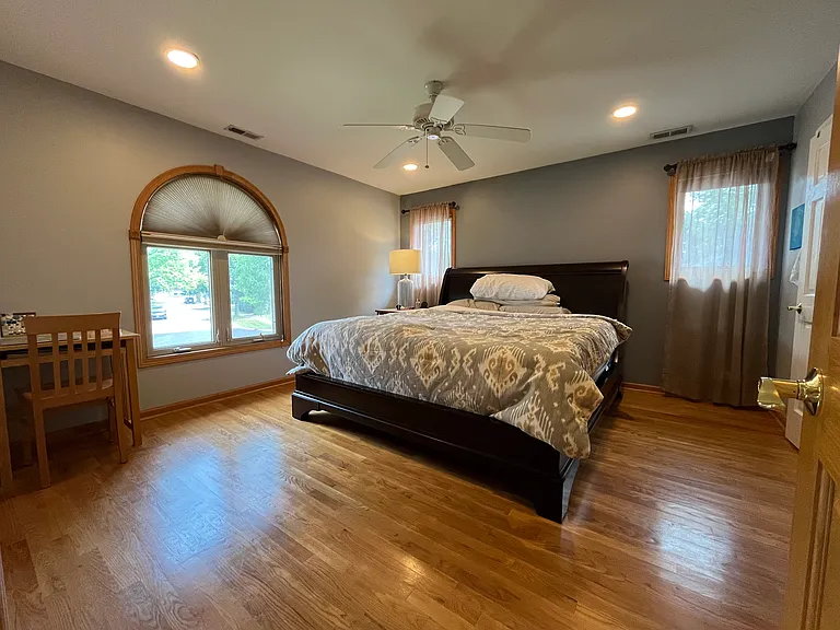 2945 Hartzell St — Photo 13