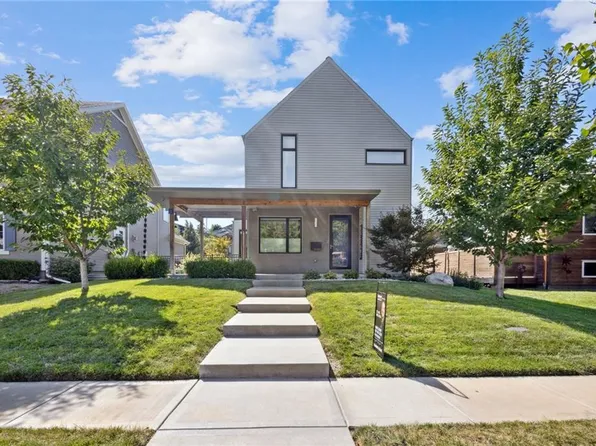 2434 Tracy Ave, Kansas City, MO 64108