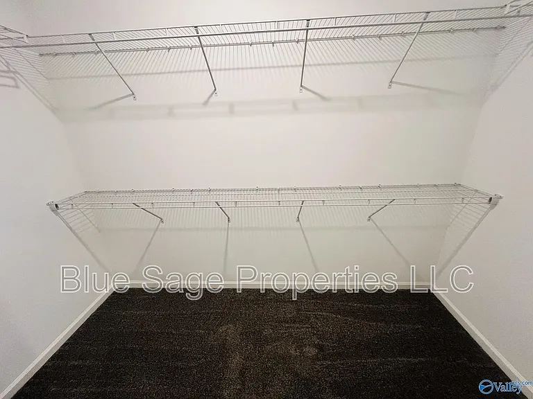16423 Demi Dr — Photo 20