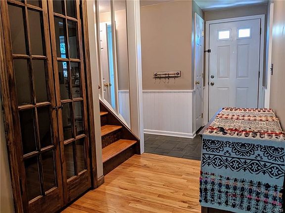 3rd image of 3079 Amberlea Ln
