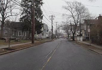 2nd image of 26 York St