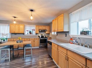 1048 Victory Hwy, Burrillville, RI 02839