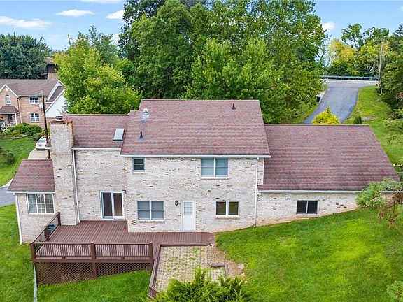 4th image of 1704 Lakewood Cir