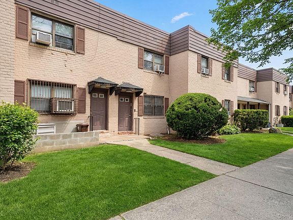 2nd image of 144-27 72nd Avenue #36A