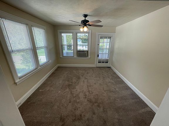 2nd image of 3981 Germania St