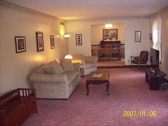 Living Room 14x23